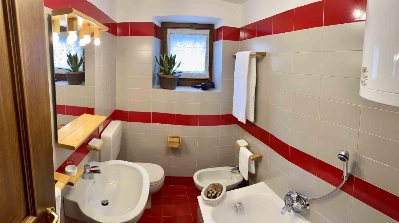 Casa Ornella Apartment Courmayeur Luaran gambar